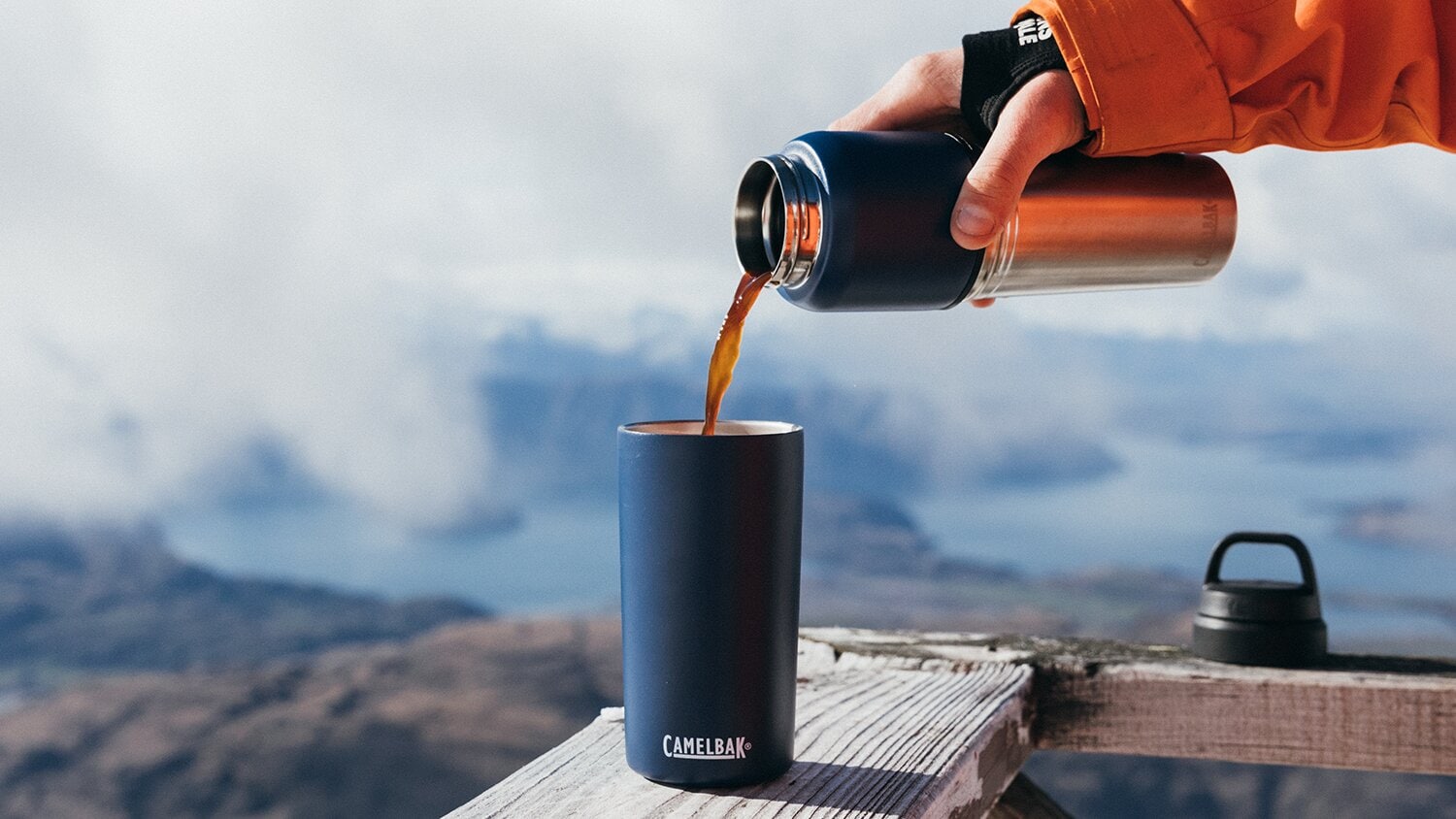 https://www.camelbak.no/pub_docs/files/FW_Camelbak_Aug_21-2219.png