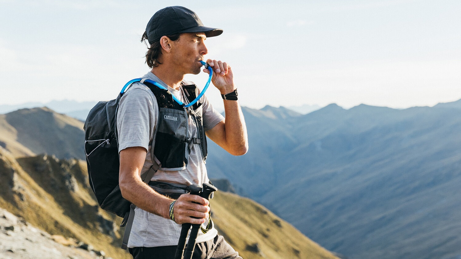 https://www.camelbak.no/pub_docs/files/Hvordanvelgelpesekk/FW_OCTANE-6636.jpg
