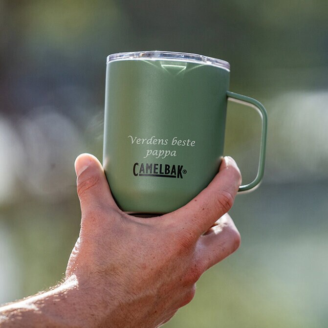 https://www.camelbak.no/pub_docs/files/Startsidan/Gravering-flakse.jpg