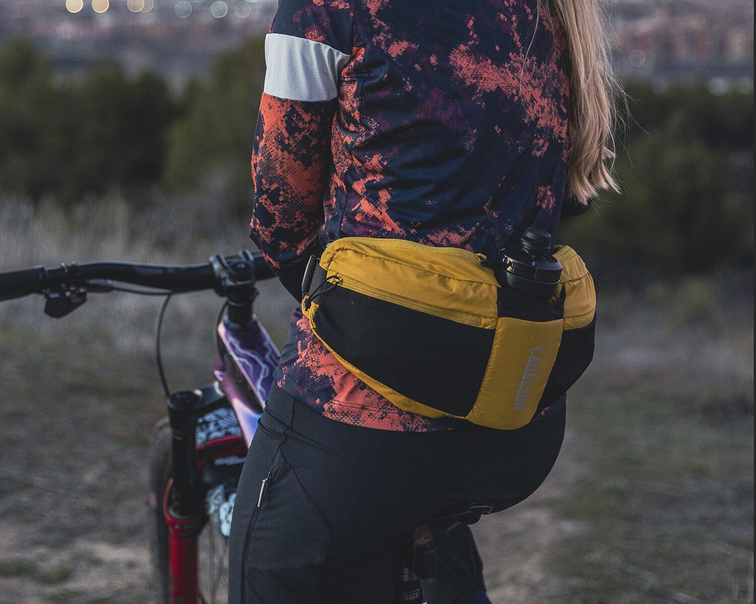 https://www.camelbak.no/pub_docs/files/Startsidan/_JM27024.jpg