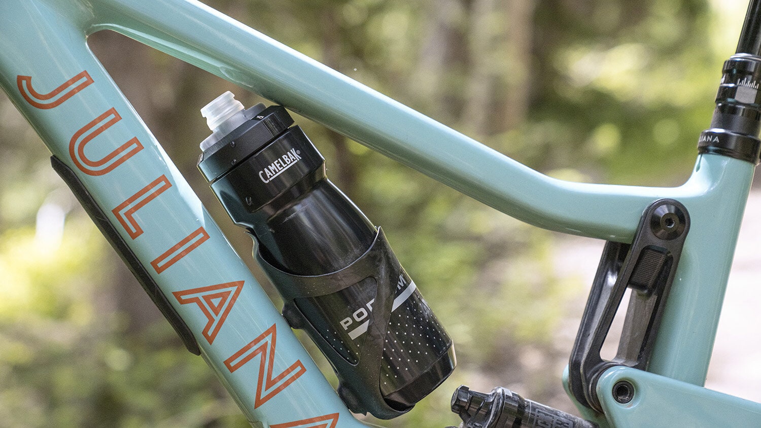https://www.camelbak.no/pub_docs/files/Sykling/_DSC7466.jpg